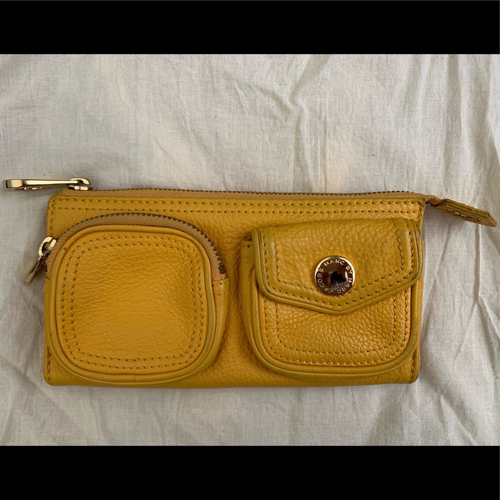 Marc by Marc Jacobs Zip Wallet